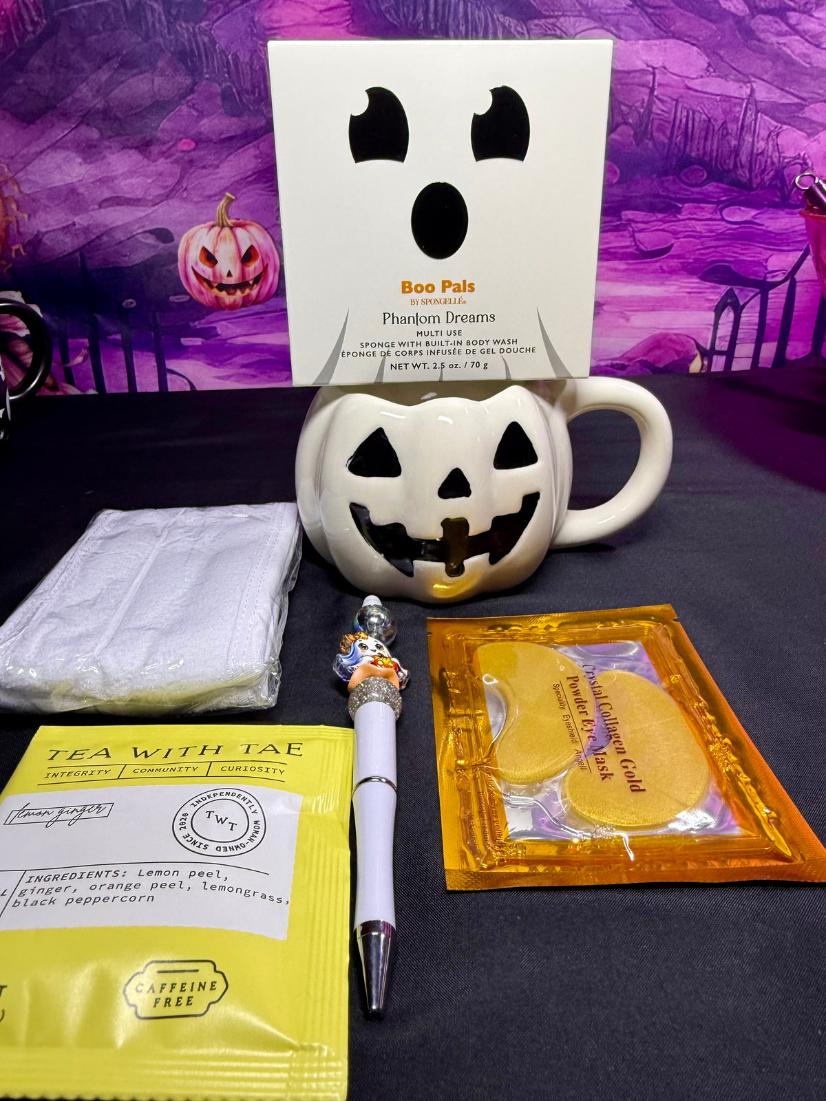 Pumpkin Kisses & Cozy Wishes Self-Care Gift Set — $25