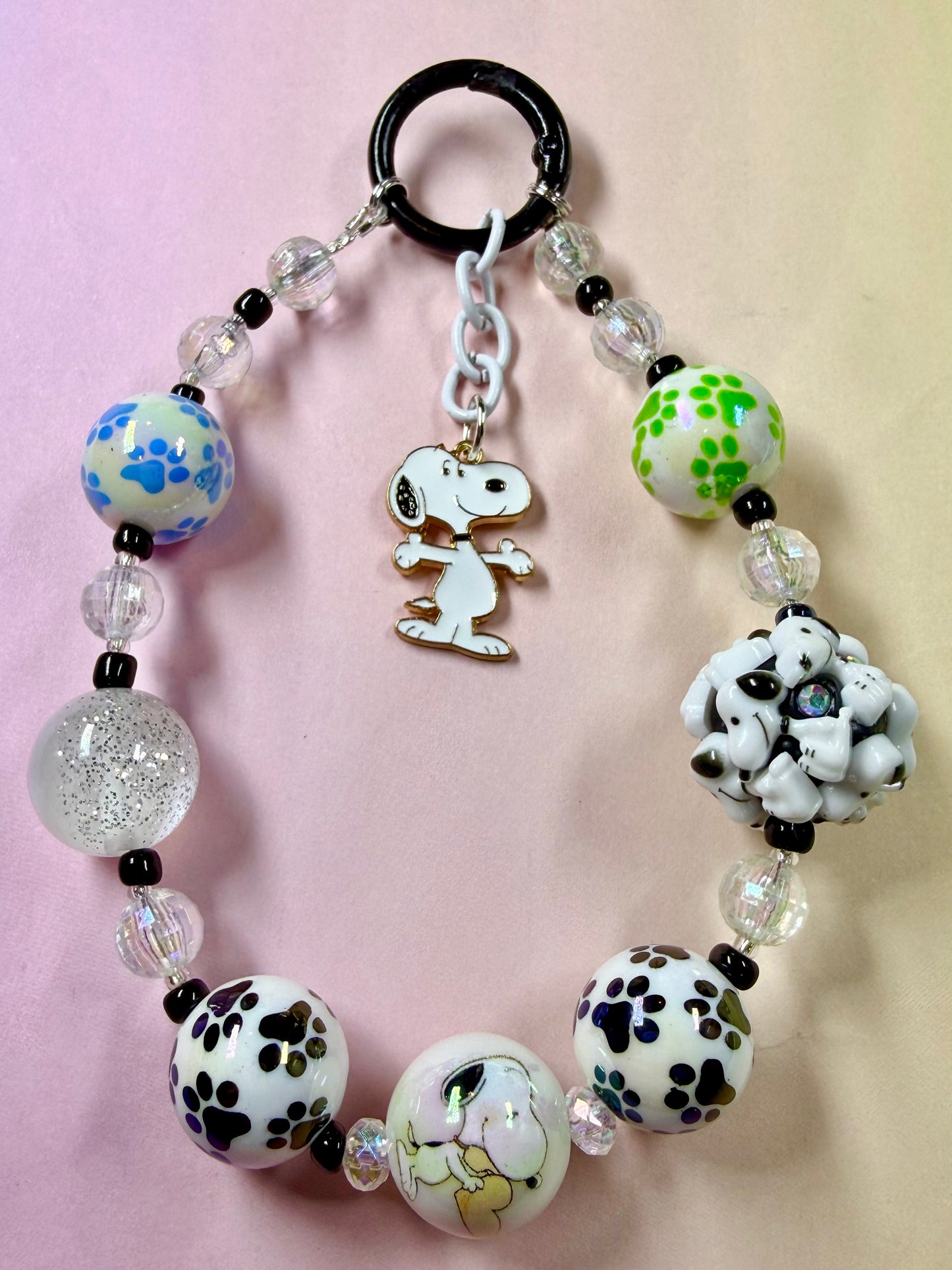 Snoopy On The Go Phone Chain and Charm Set