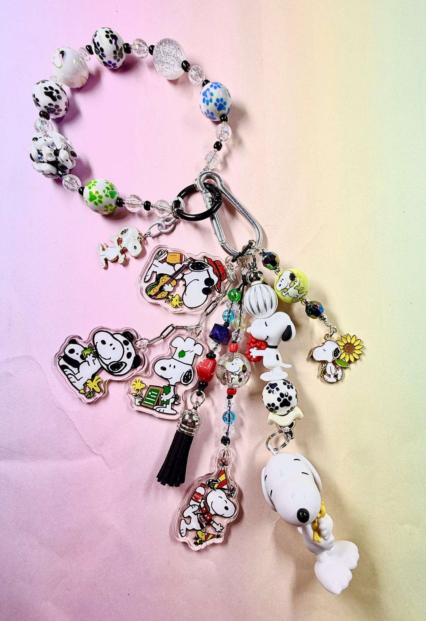 Snoopy On The Go Phone Chain and Charm Set